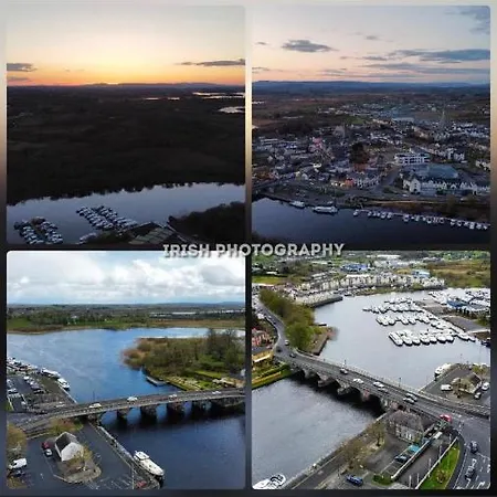 Parisian Style Townhouse Holiday home Carrick-on-Shannon