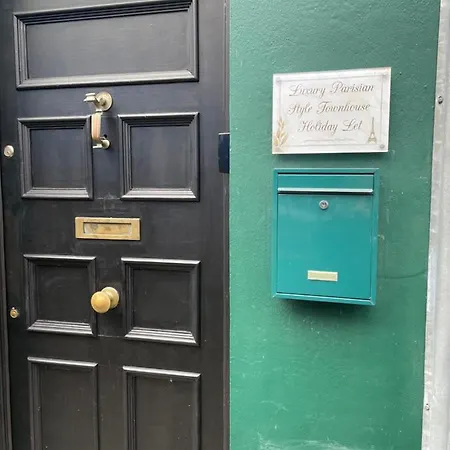 Parisian Style Townhouse Carrick-on-Shannon