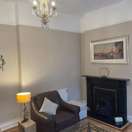 Parisian Style Townhouse Carrick-on-Shannon