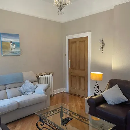 Parisian Style Townhouse Semesterbostad Carrick on Shannon