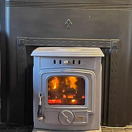 Parisian Style Townhouse * Carrick-on-Shannon